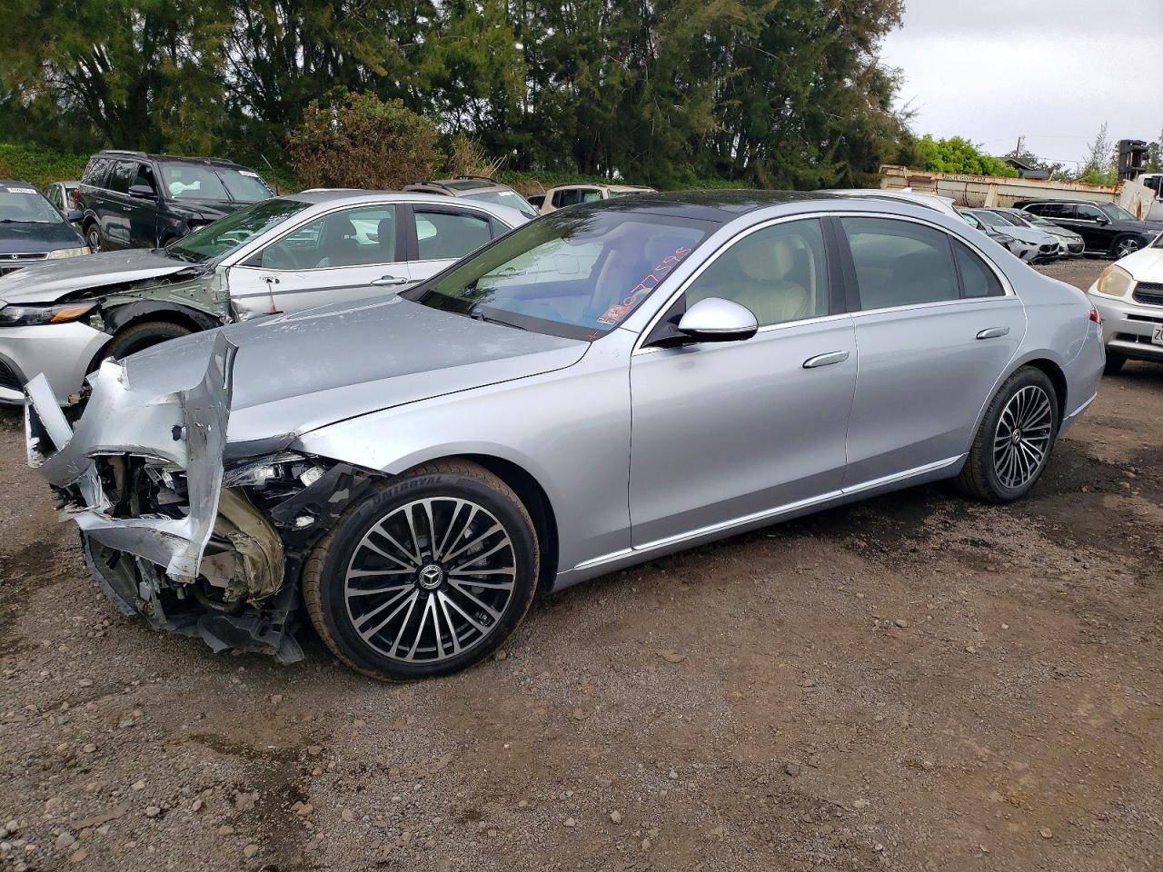 2021 Mercedes-Benz S 580, VIN W1K6G7GB6MA018353 — Front end