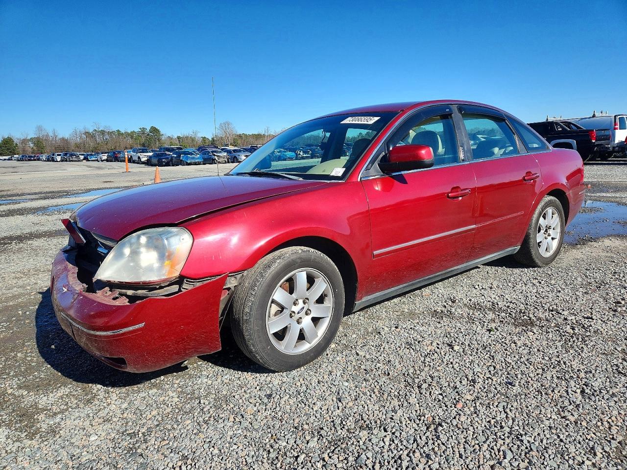 2005 Ford Five Hundred SEL, VIN 1FAFP24105G178337 — Перед