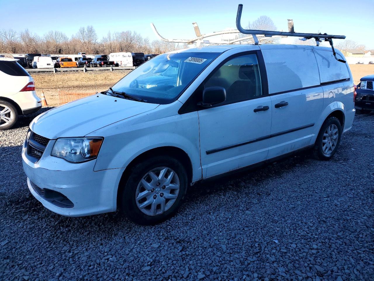 2015 Ram Cargo Van Tradesman, VIN 2C4JRGAG6FR681083 — Front end