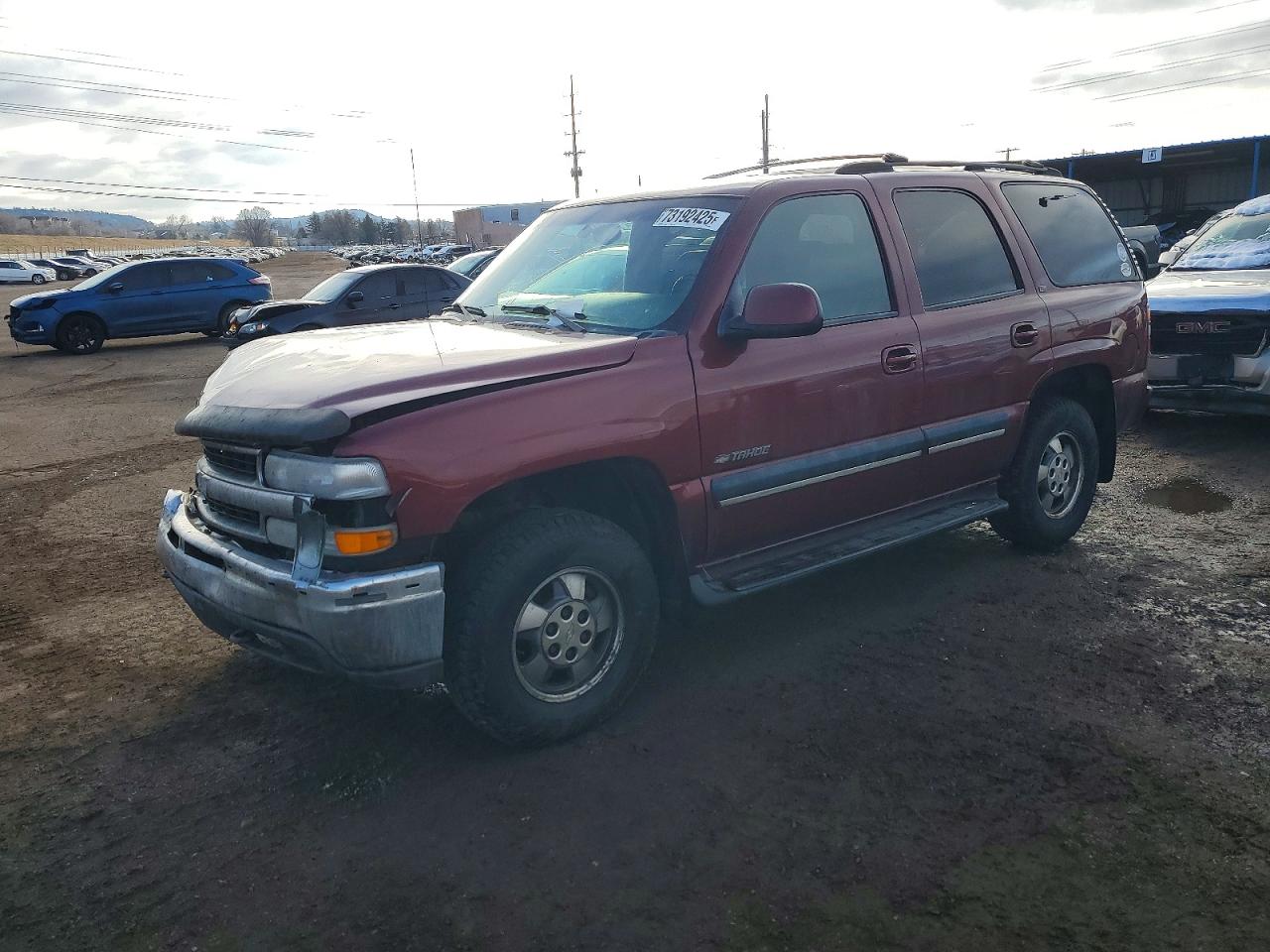 2001 Chevrolet Tahoe LT, VIN 1GNEK13T41J304205 — Front end