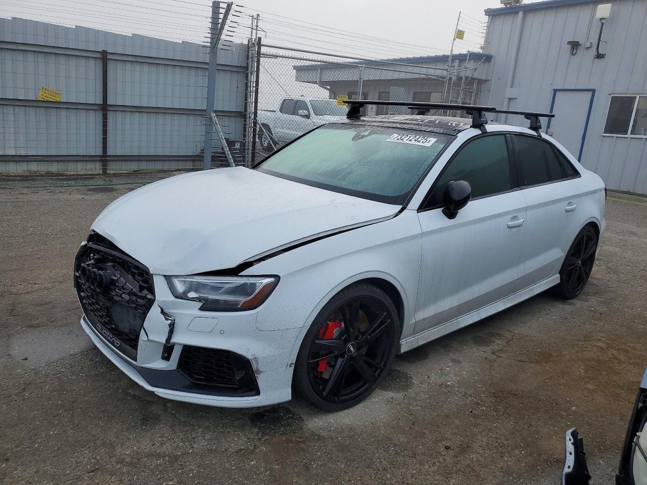 2020 Audi RS 3, VIN WUABWGFF8LA905793 — Перед