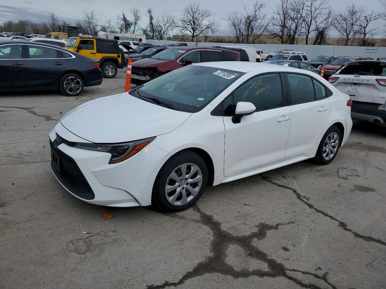2021 Toyota Corolla LE, VIN 5YFEPMAE1MP223792 — Side