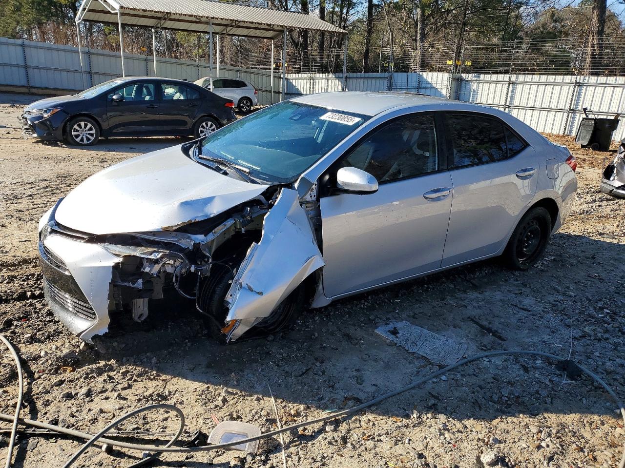 2019 Toyota Corolla LE, VIN 2T1BURHE8KC138167 — Front end