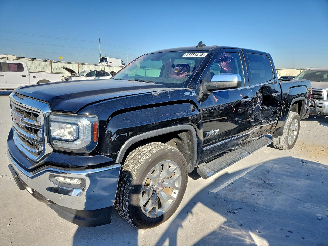 2018 GMC Sierra 1500 SLT, VIN 3GTU2NEC1JG579556 — Side