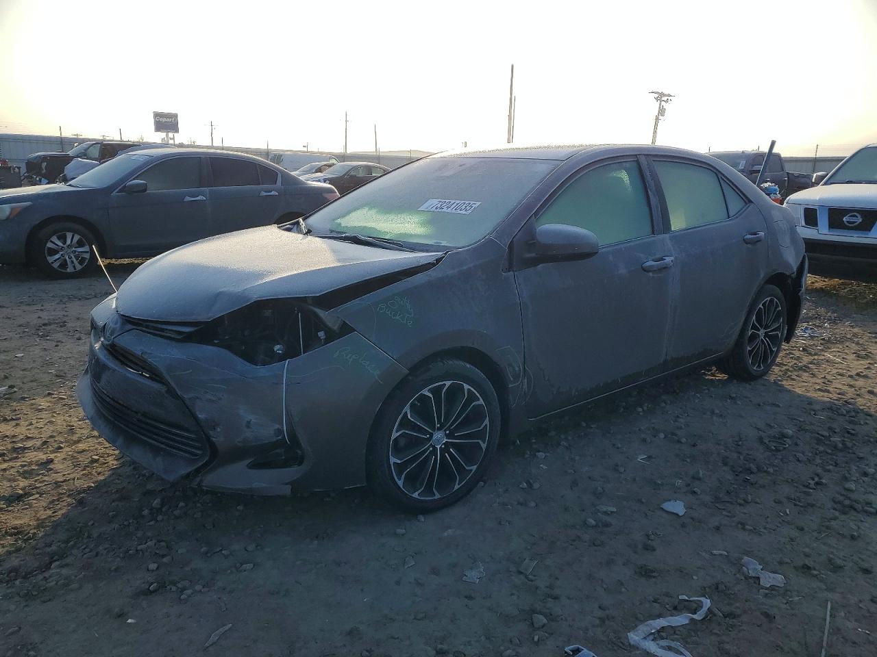 2018 Toyota Corolla LE, VIN 2T1BURHE3JC988173 — Front end