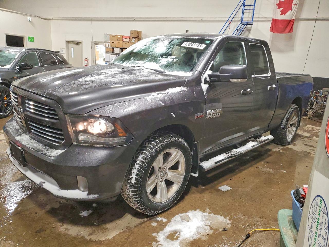 2014 Ram 1500 Sport, VIN 1C6RR7HT5ES276133 — Крыша