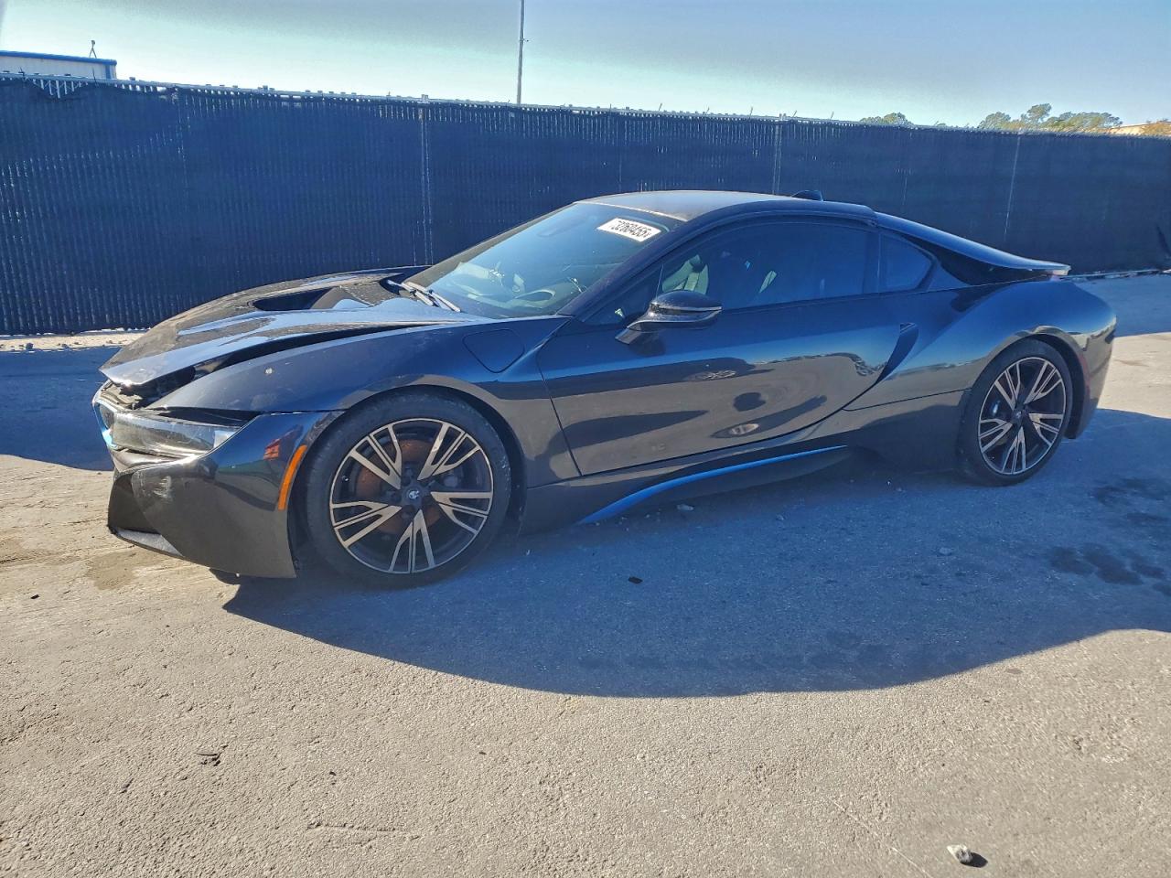 2016 BMW i8, VIN WBY2Z2C58GV676127 — Перед
