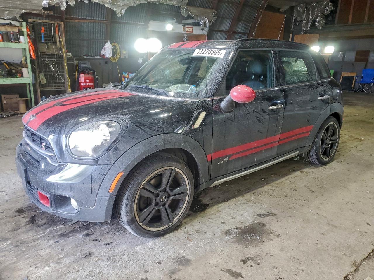 2015 MINI Countryman S, VIN WMWZC5C50FWT37578 — Rear end