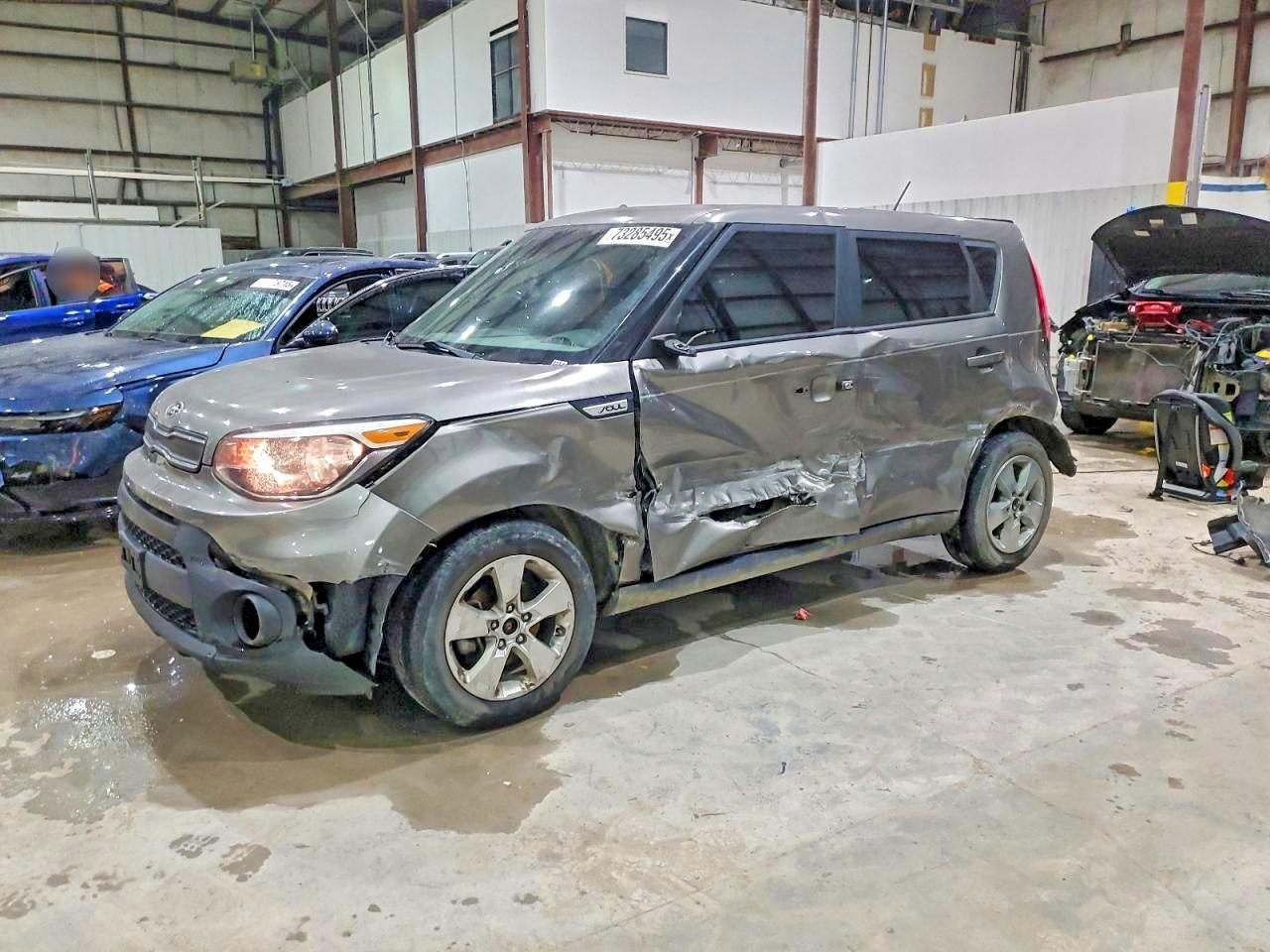 2017 Kia Soul, VIN KNDJN2A27H7503173 — Бок