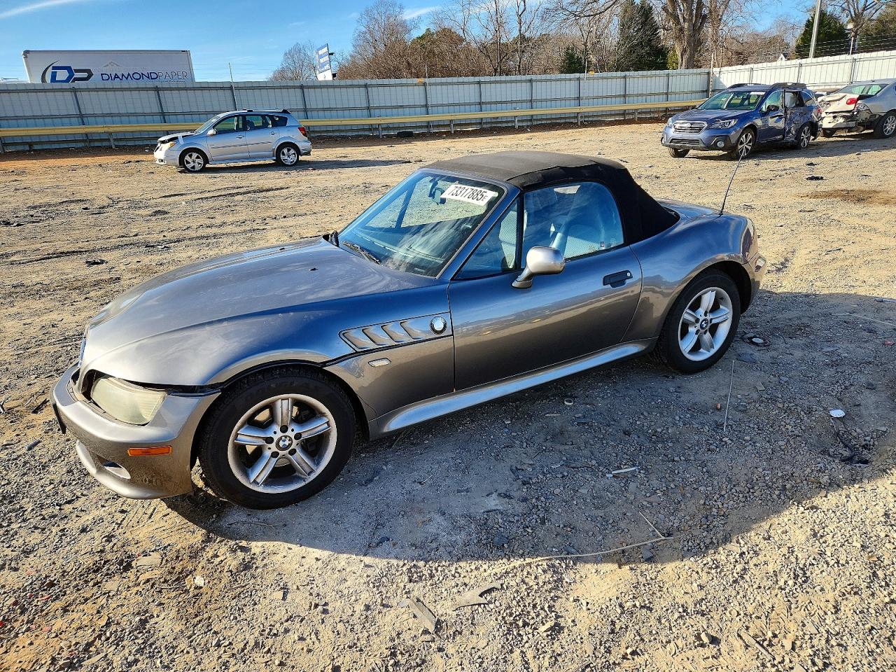 2001 BMW Z3 2.5, VIN WBACN33481LM03994 — Front end