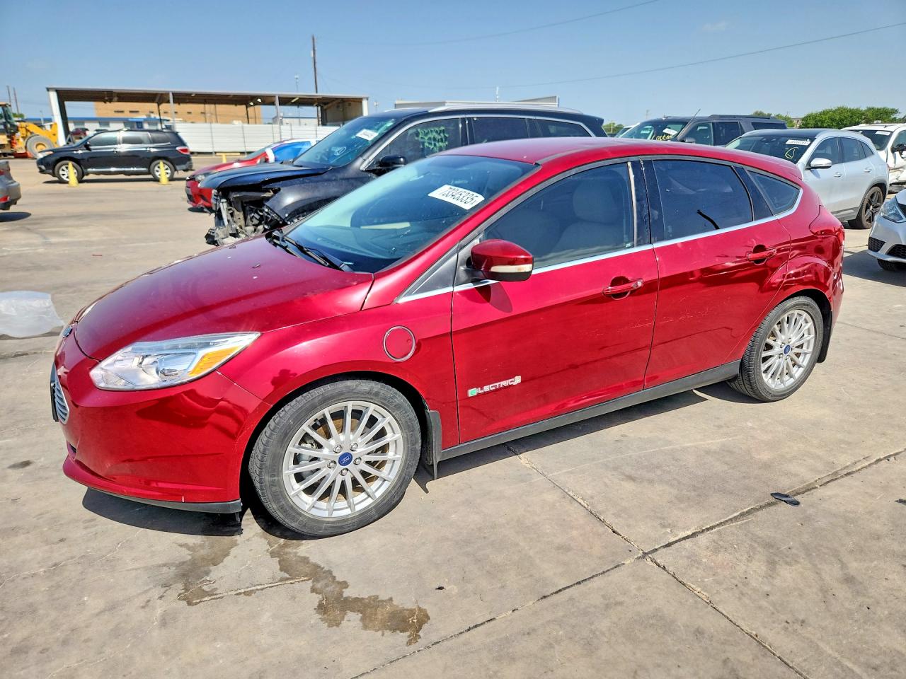 2015 Ford Focus Electric, VIN 1FADP3R46FL328489 — Front end