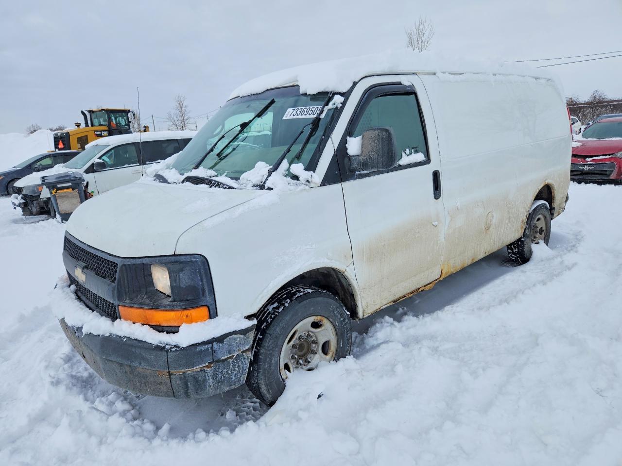 2010 Chevrolet Express G2500, VIN 1GCZGFAA8A1114482 — Rear end
