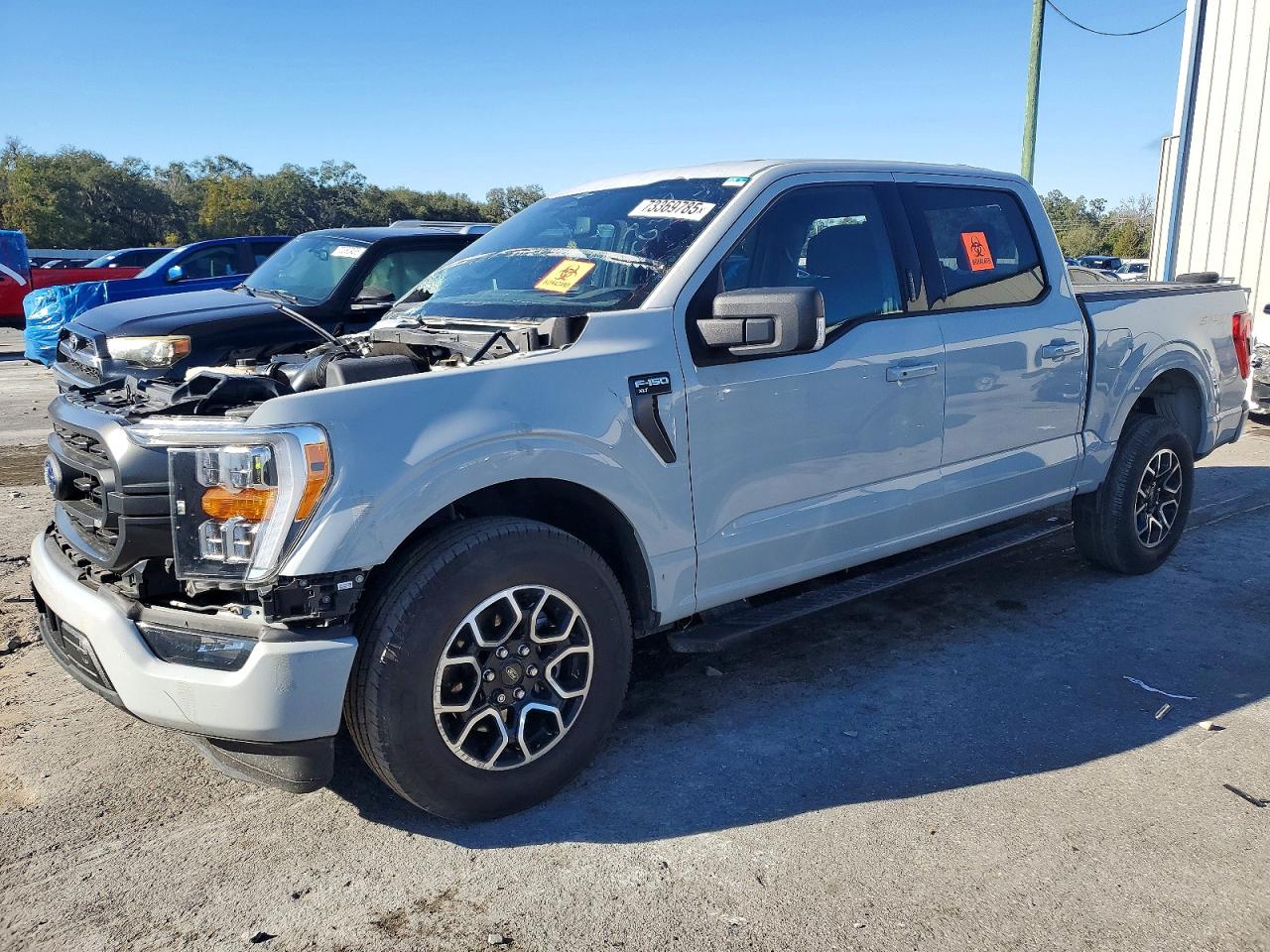 2023 Ford F-150 XLT, VIN 1FTEW1EP0PFC03087 — Фото с аукциона