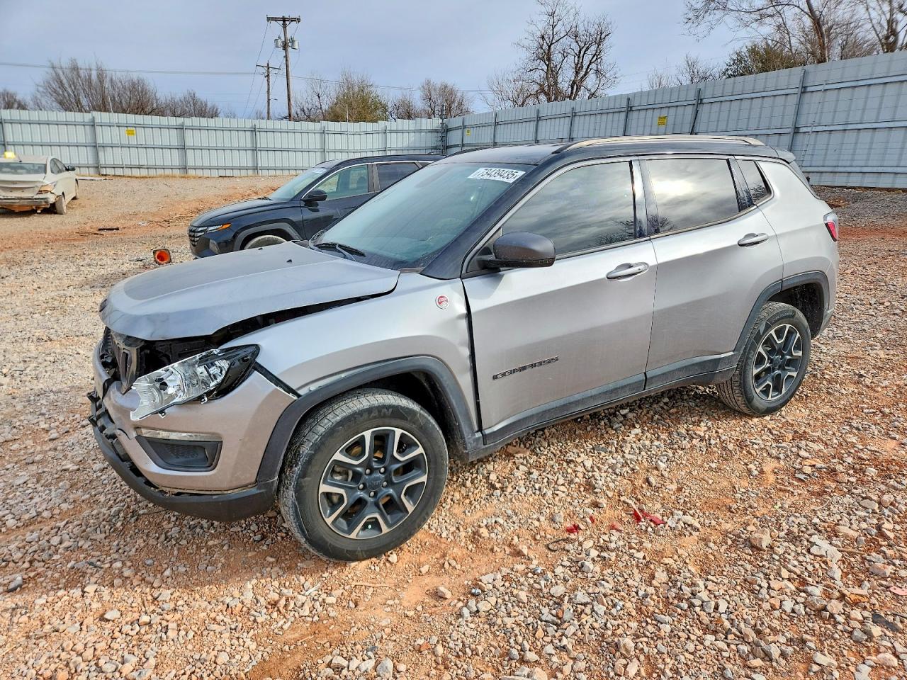 2020 Jeep Compass Trailhawk, VIN 3C4NJDDB7LT195575 — Front end