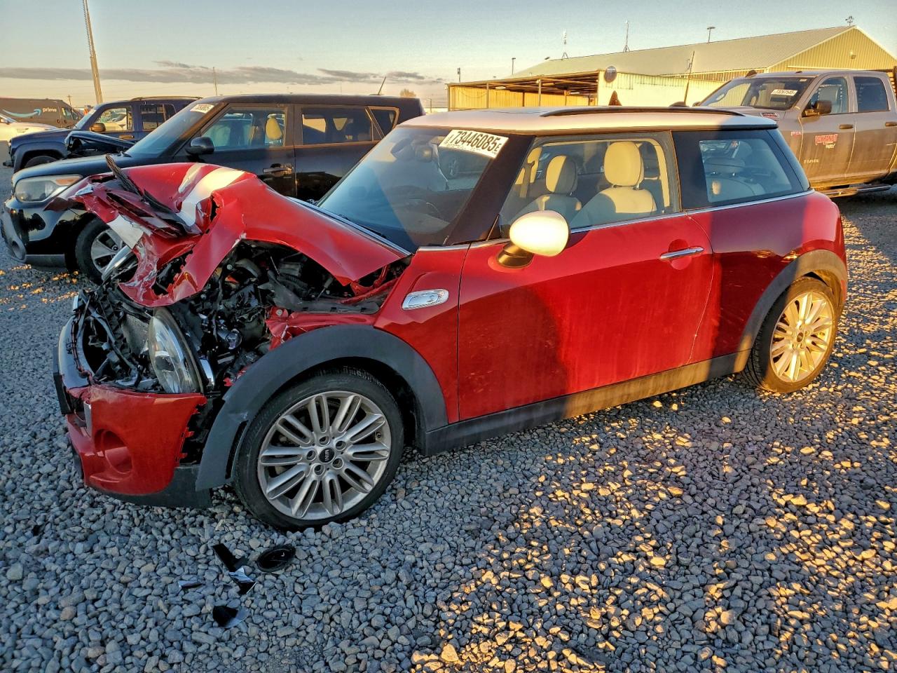 2016 MINI Hardtop S, VIN WMWXP7C50G3B33845 — Перед