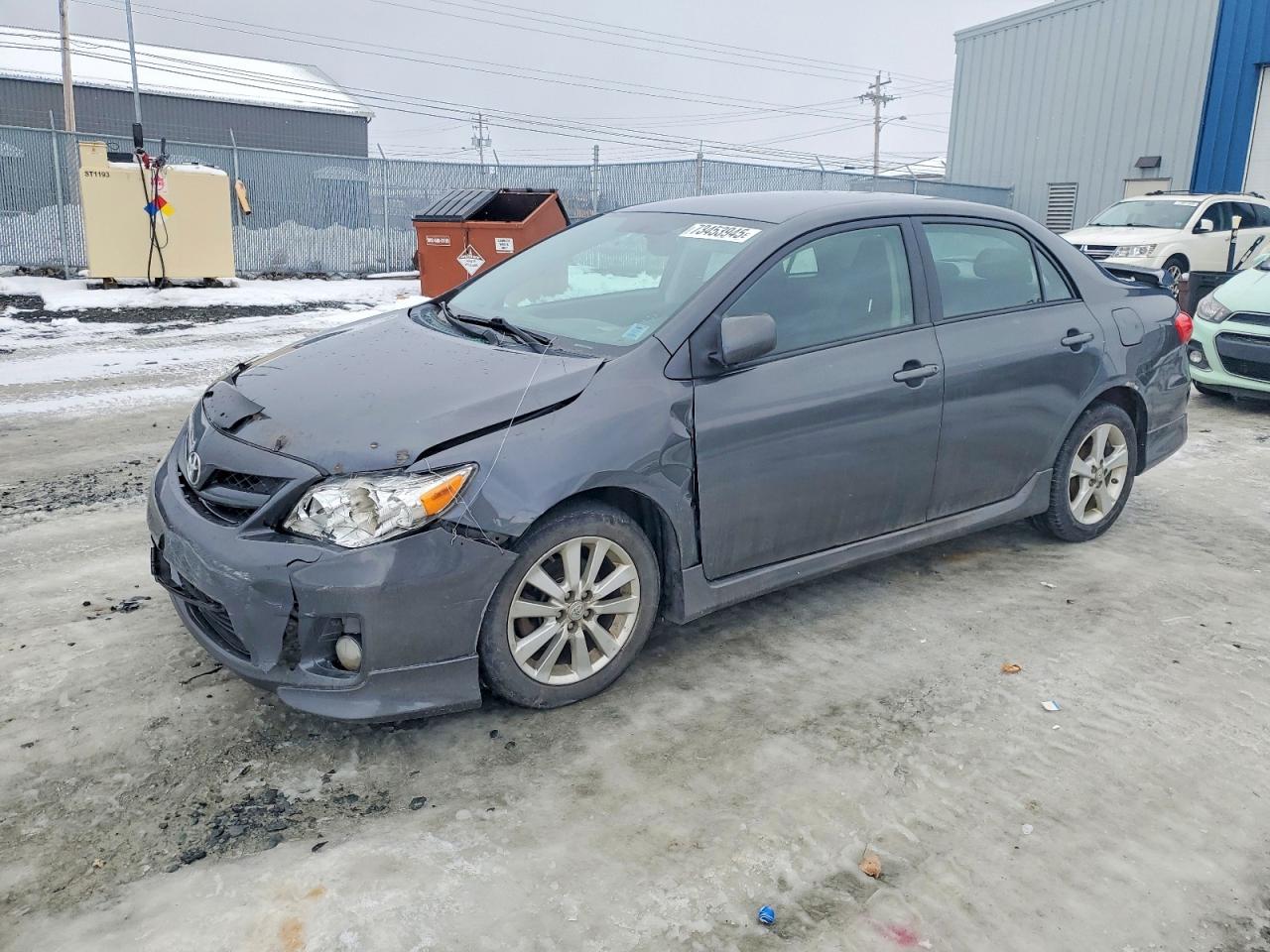 2011 Toyota Corolla LE, VIN 2T1BU4EE8BC741241 — Front end
