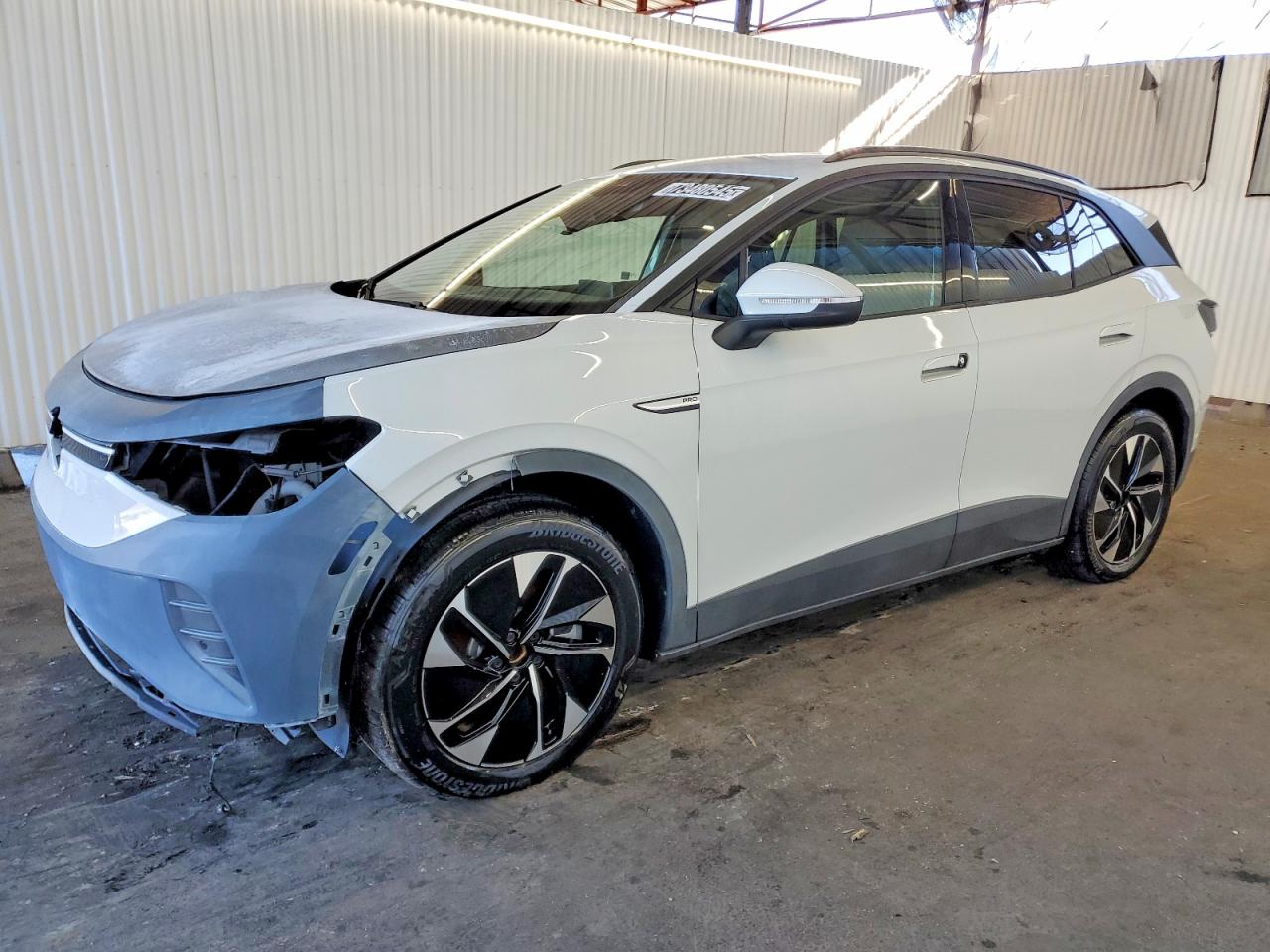 2022 Volkswagen ID.4 Pro, VIN WVGRMPE28NP061640 — Фото с аукциона
