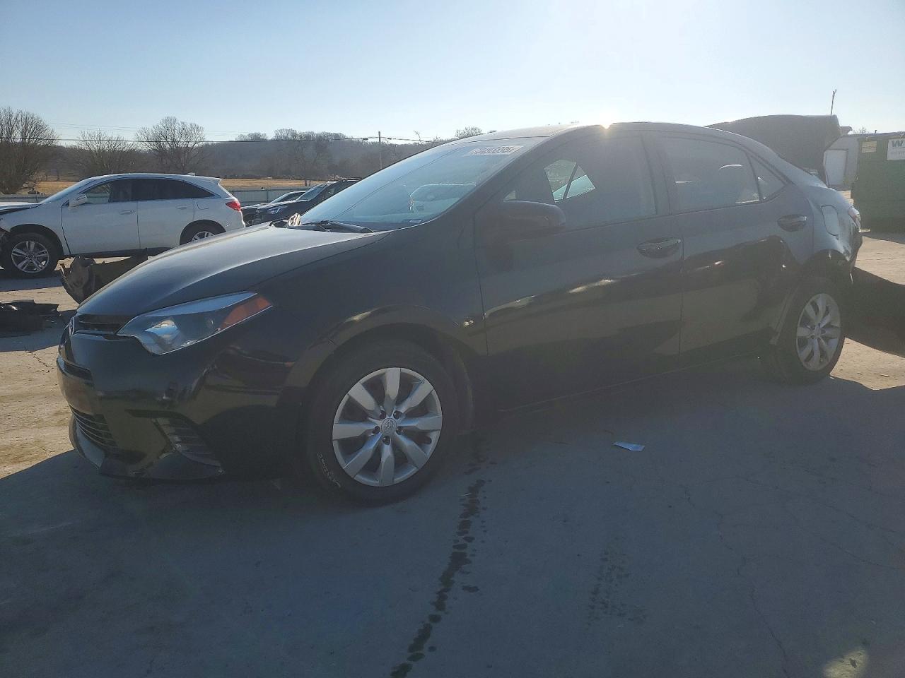 2016 Toyota Corolla L, VIN 5YFBURHEXGP480811 — Rear end
