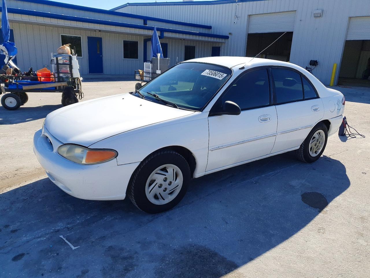 1997 Ford Escort LX, VIN 1FALP13P8VW163402 — Зад