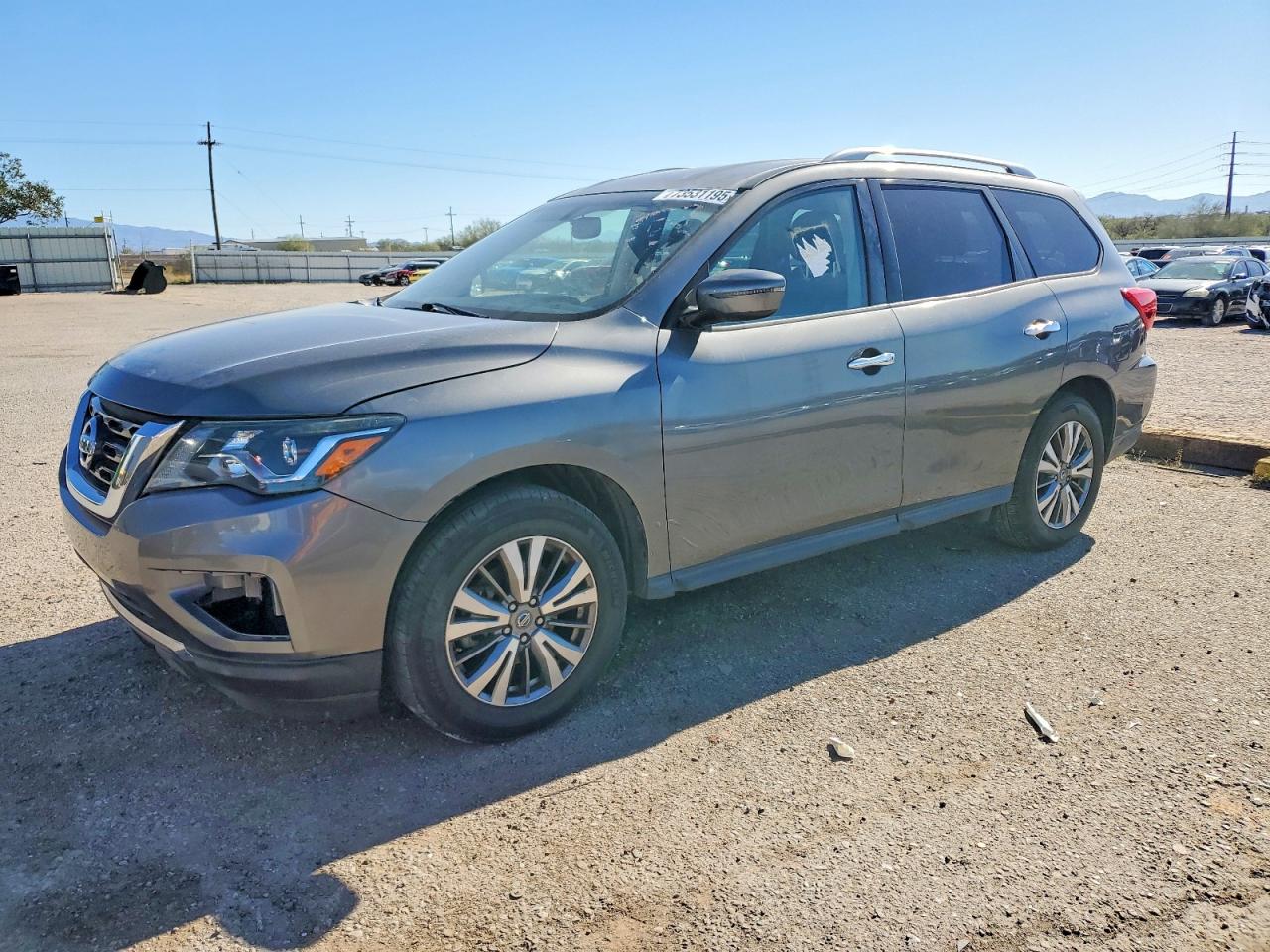 2019 Nissan Pathfinder SV, VIN 5N1DR2MN4KC618251 — Механическое
