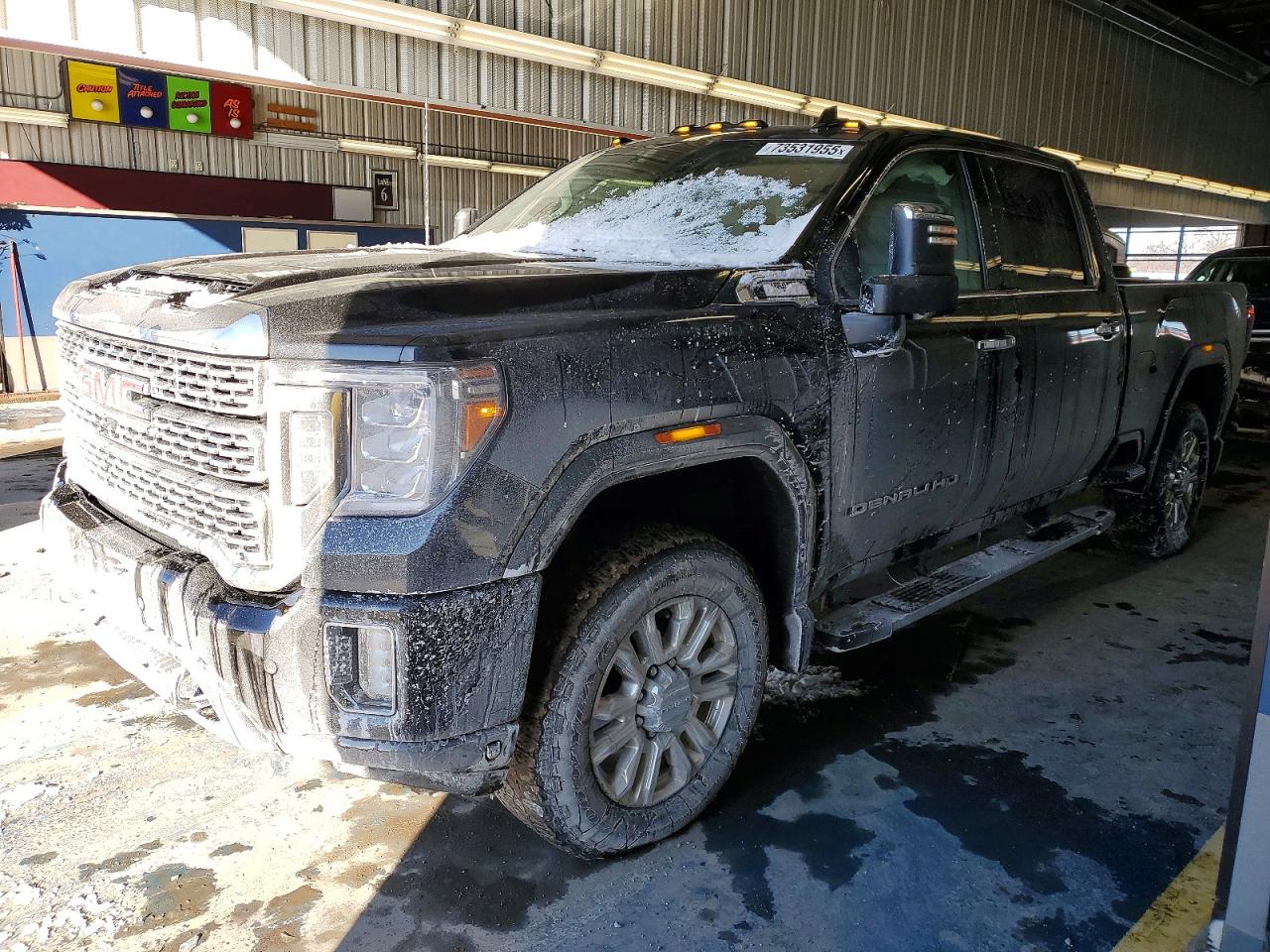 2022 GMC Sierra 2500HD Denali, VIN 1GT49REY7NF273614 — Side