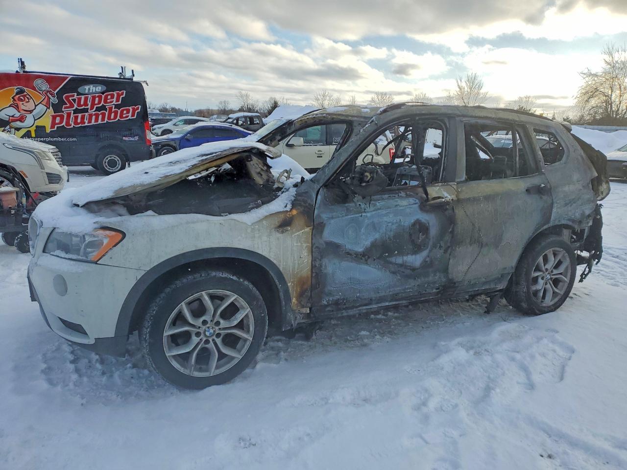 2014 BMW X3 xDrive28i, VIN 5UXWX9C59E0D17799 — Пожар в салоне