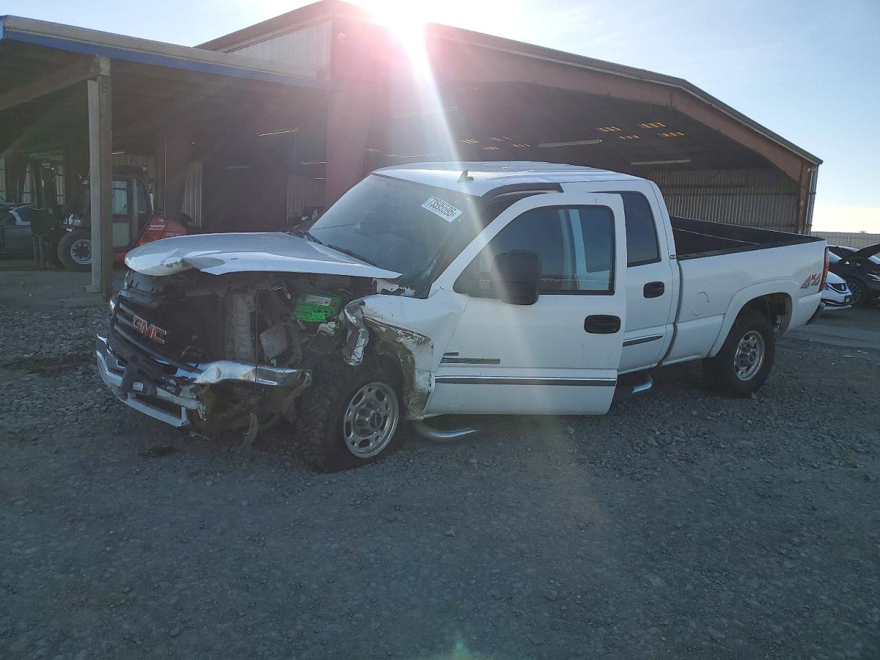 2007 GMC Sierra 2500HD SLE1, VIN 1GTHK23D77F145325 — Перед