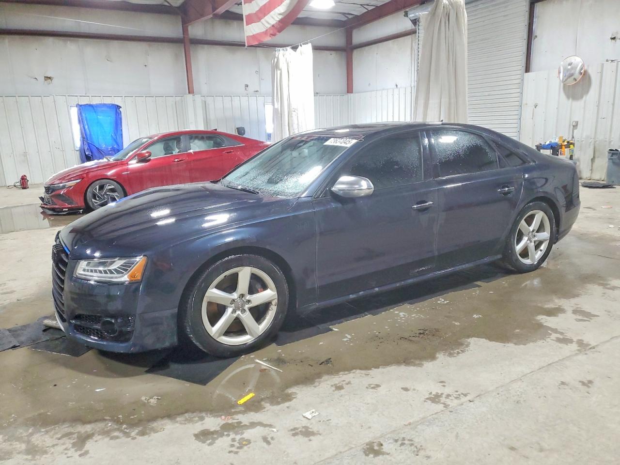 2015 Audi S8, VIN WAUK2AFD4FN022661 — Front end