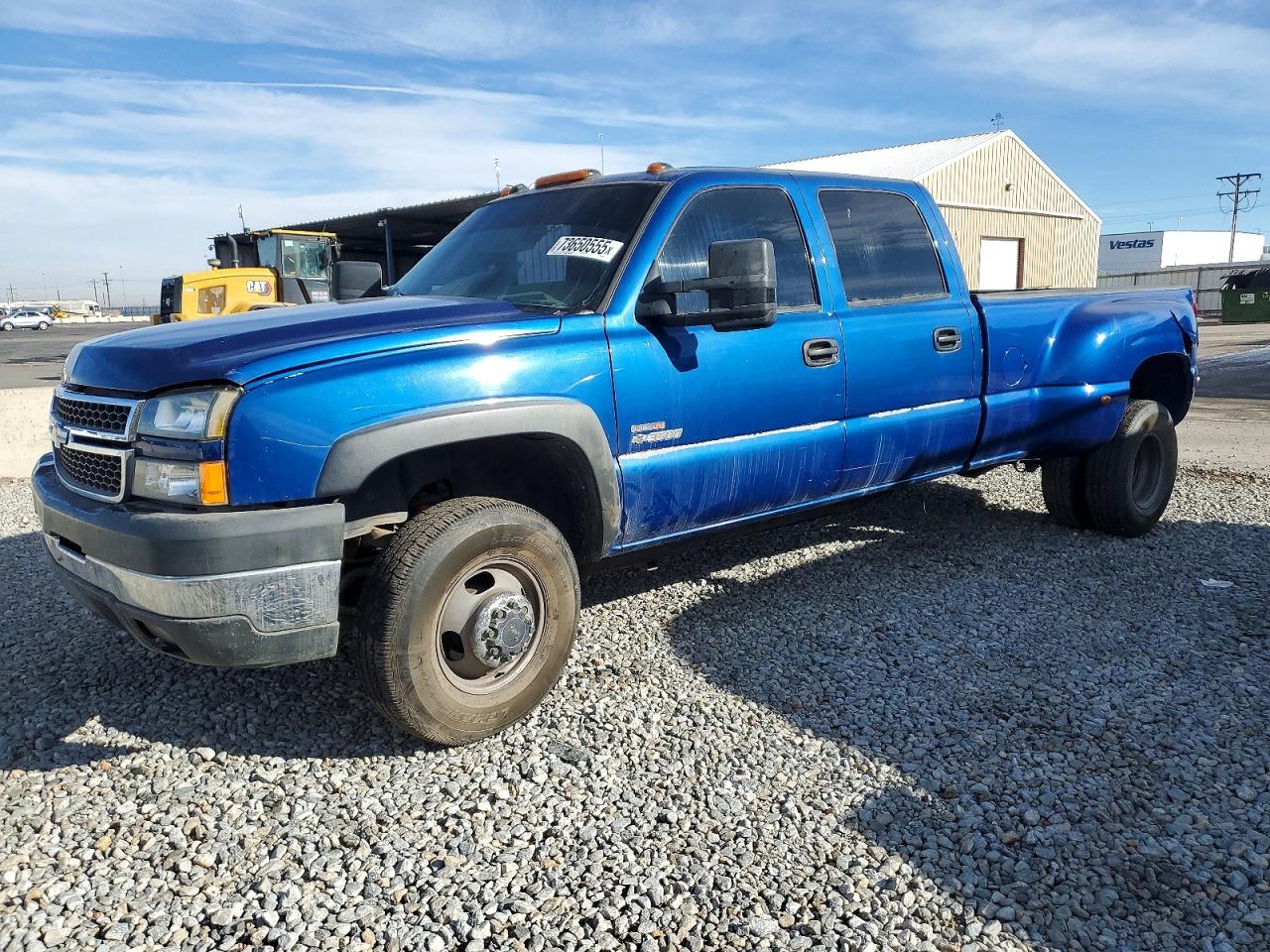 2004 Chevrolet Silverado 3500 DRW LT, VIN 1GCJK33284F242955 — Vandalism