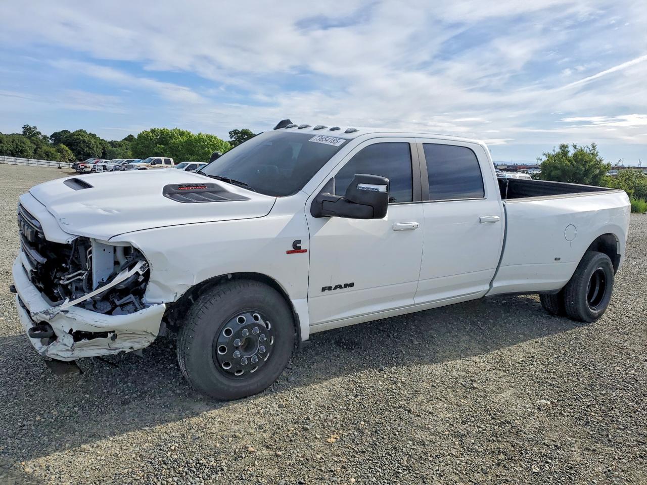 2025 Ram 3500 Laramie, VIN 3C63RRJL2SG538642 — Front end