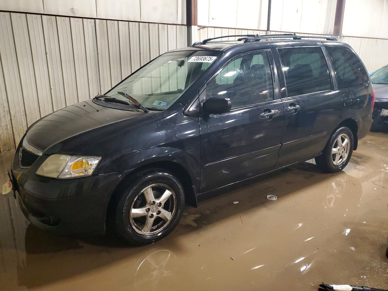 2002 Mazda MPV LX, VIN JM3LW28J320308147 — Rear end