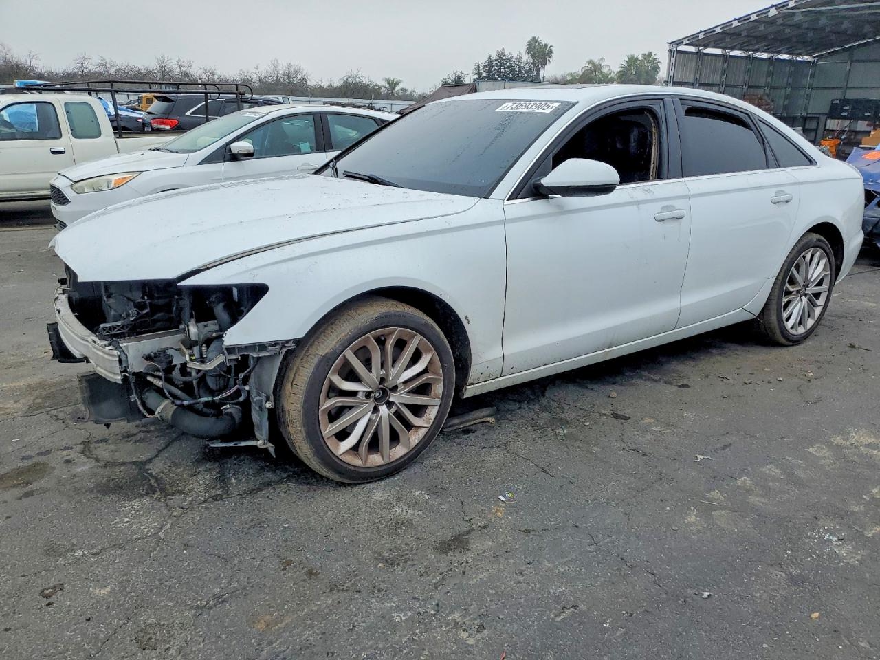2014 Audi A6 Premium Plus, VIN WAUGFAFC0EN150251 — Пожар в салоне