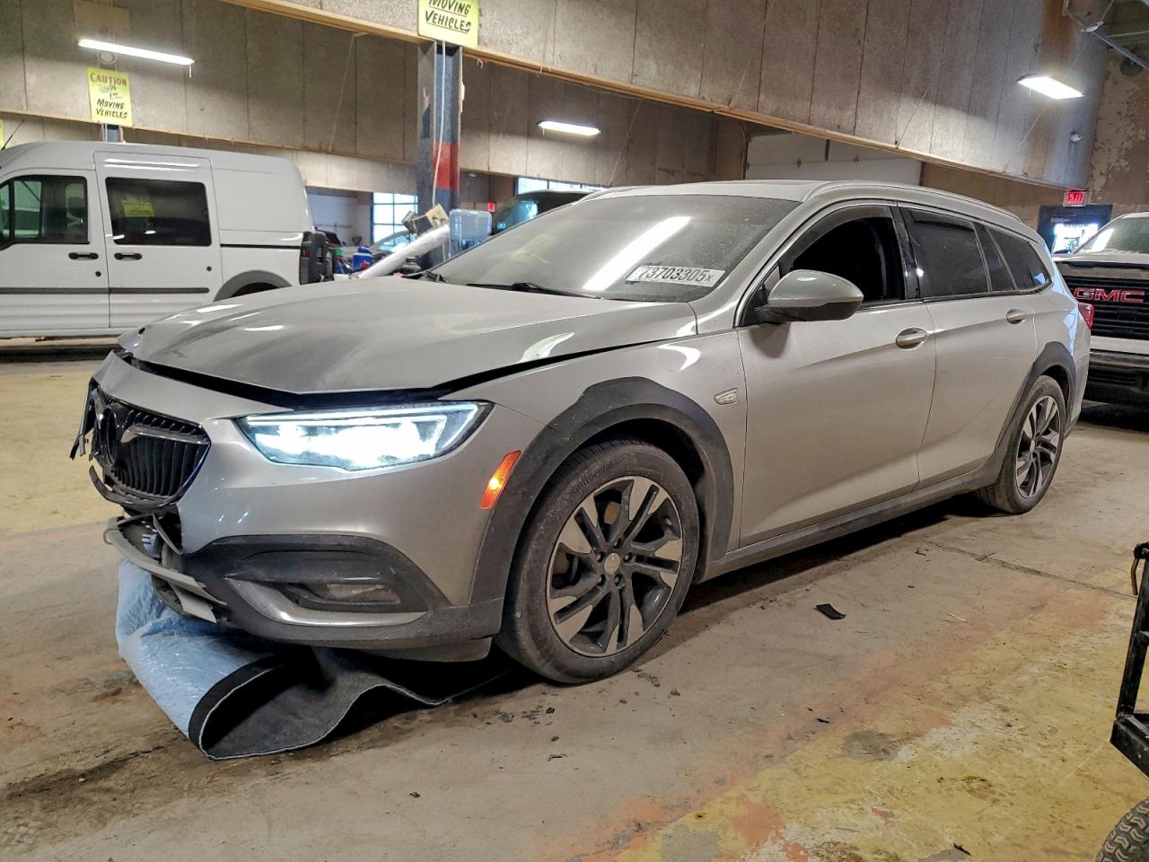 2020 Buick Regal Essence, VIN W04GV8SX8L1009224 — Перед