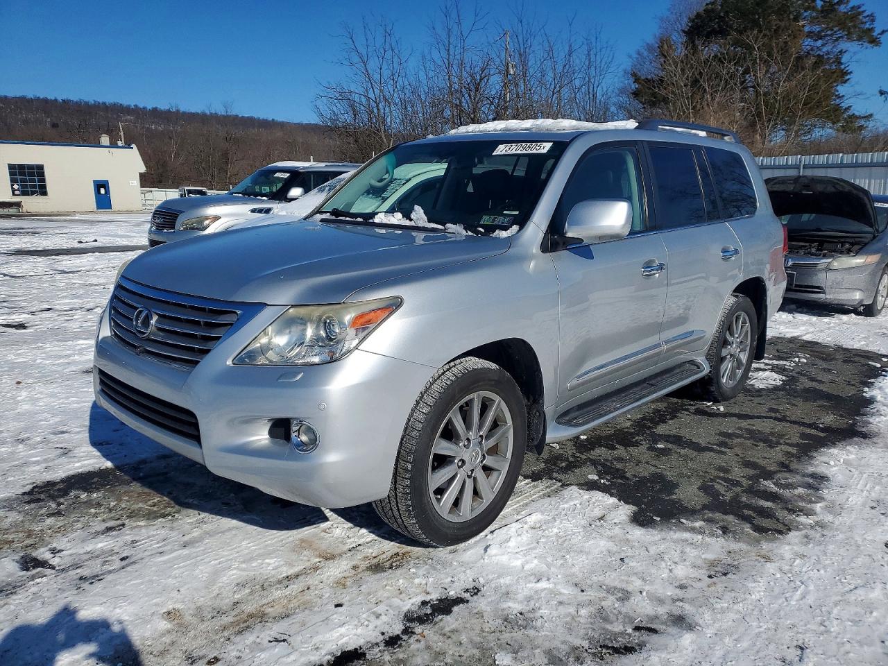 2011 Lexus LX 570, VIN JTJHY7AX6B4076489 — Mechanical