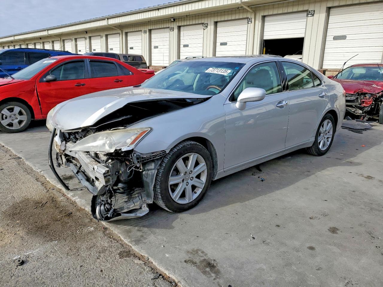 2008 Lexus ES 330, VIN JTHBJ46G182188981 — Front end