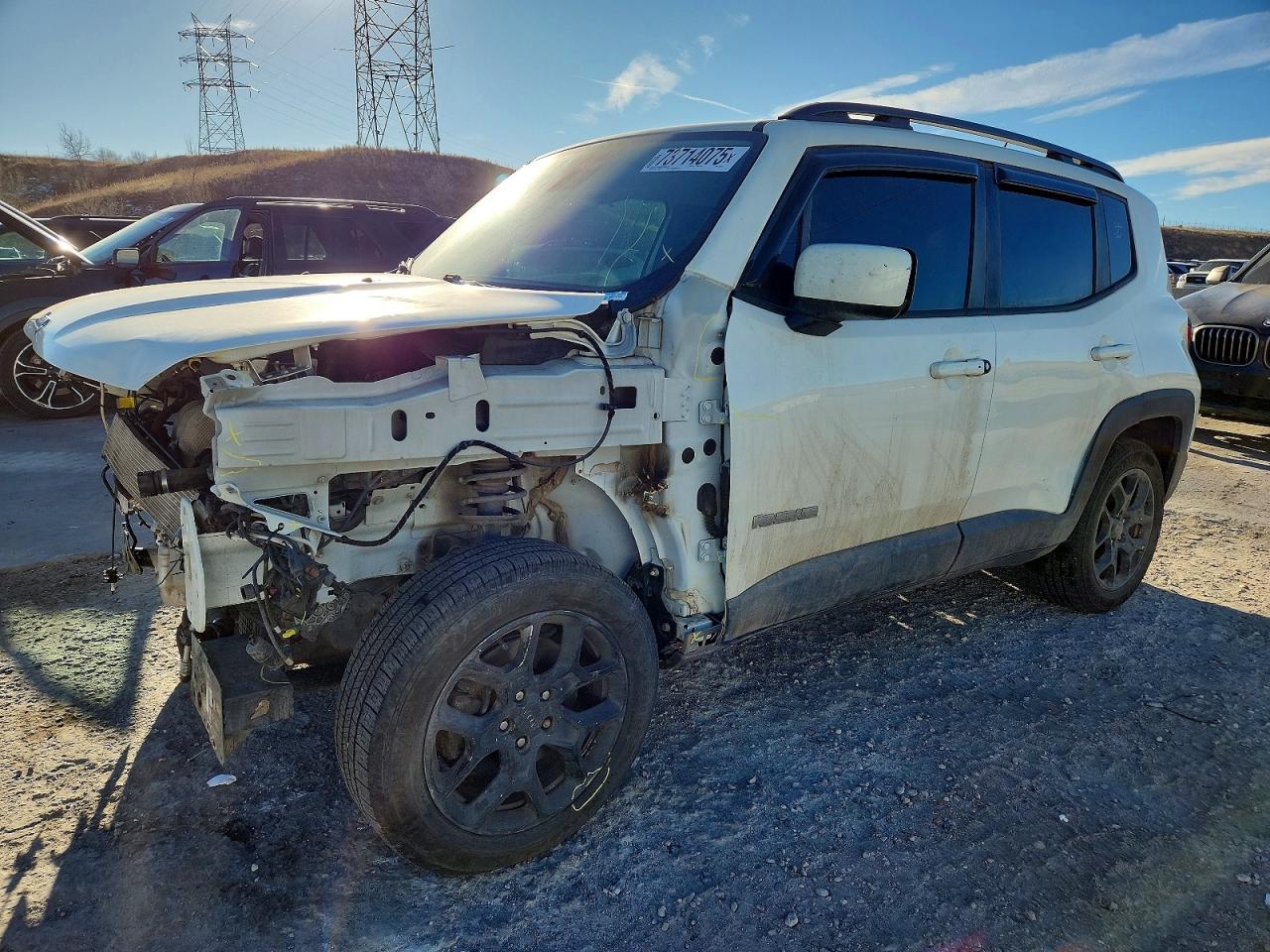 2017 Jeep Renegade Latitude, VIN ZACCJBBB9HPG61875 — Front end
