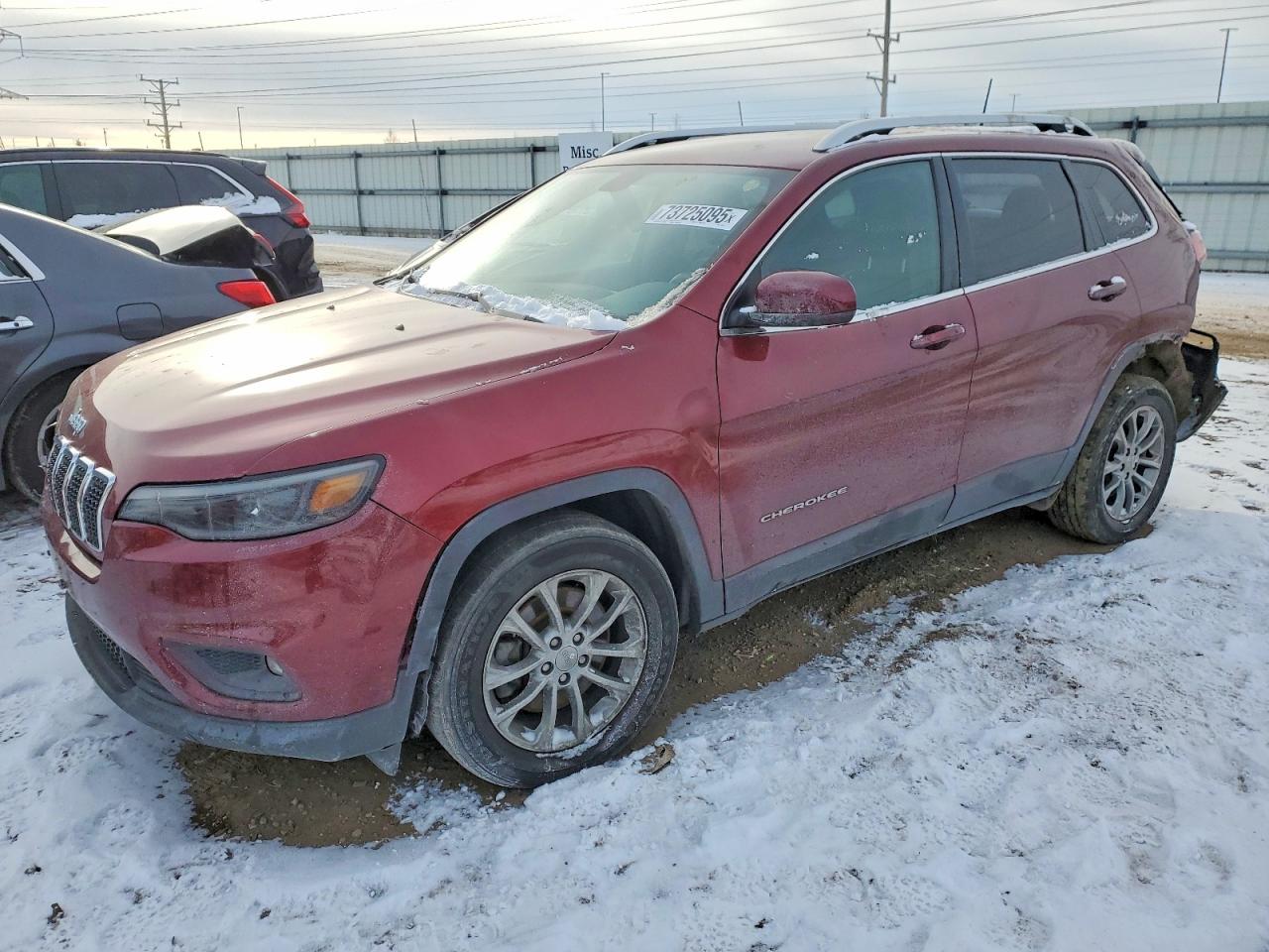 2019 Jeep Cherokee Latitude Plus, VIN 1C4PJLLX3KD120537 — Rear end