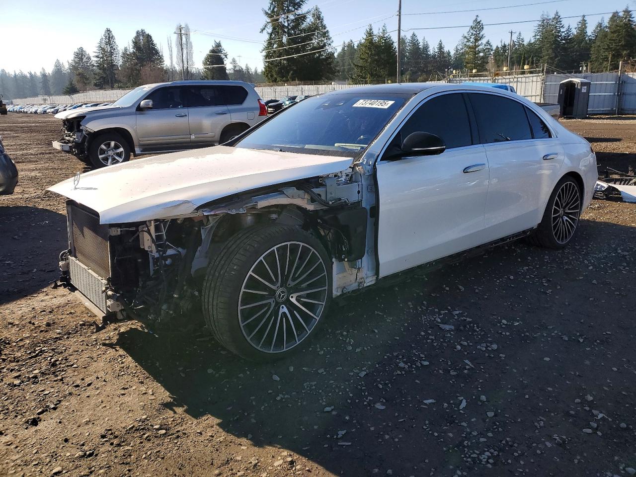 2022 Mercedes-Benz S 580, VIN W1K6G7GB8NA092648 — Front end