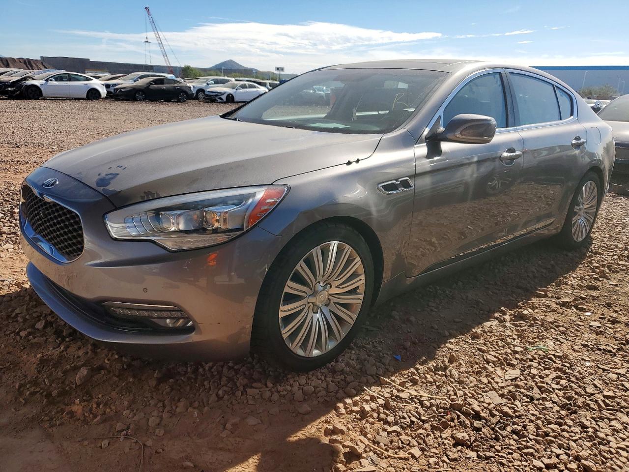 2015 Kia K900 Premium, VIN KNALU4D46F6025736 — Side