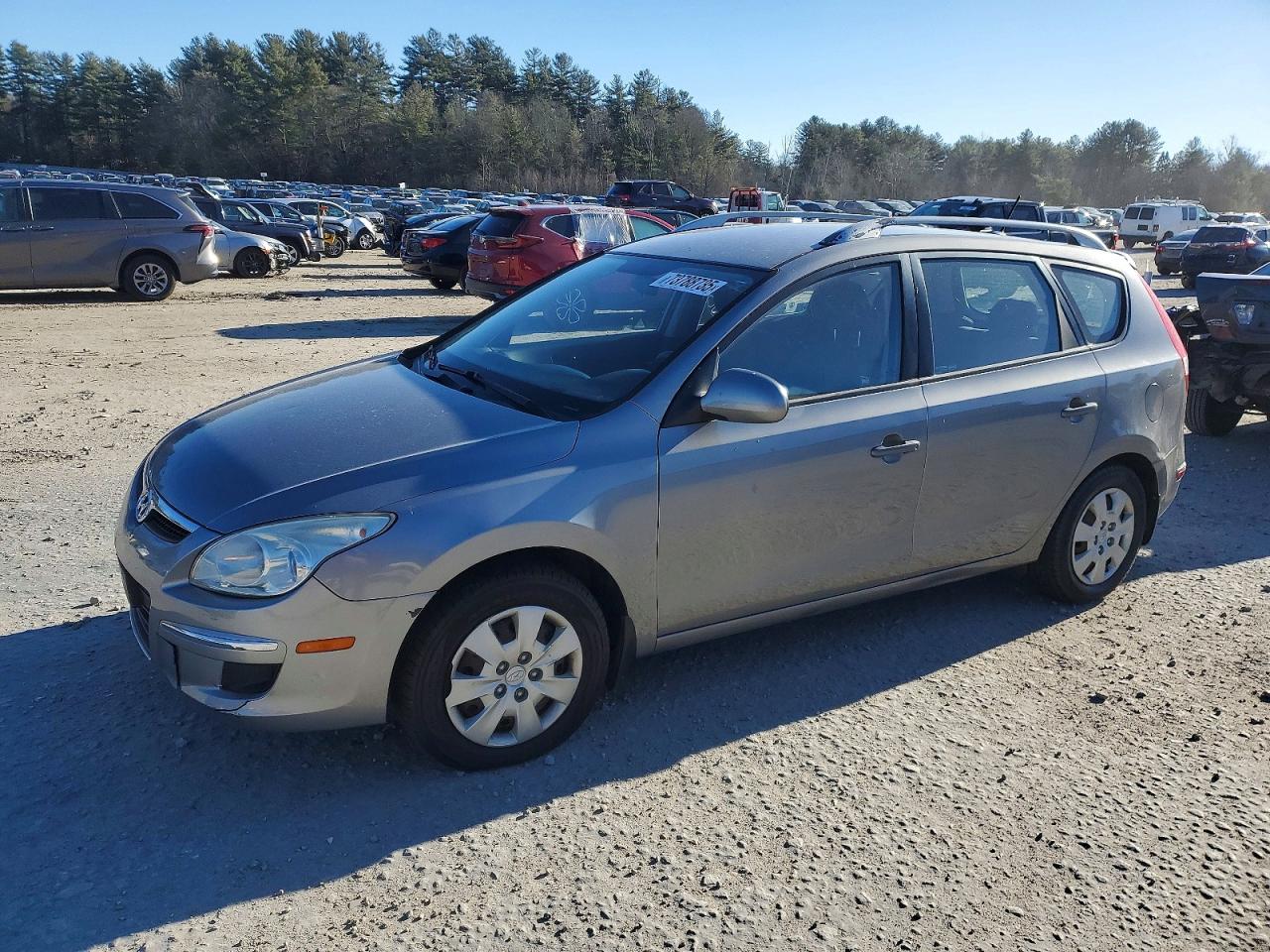 2011 Hyundai Elantra GLS, VIN KMHDC8AE0BU124987 — Auction photo