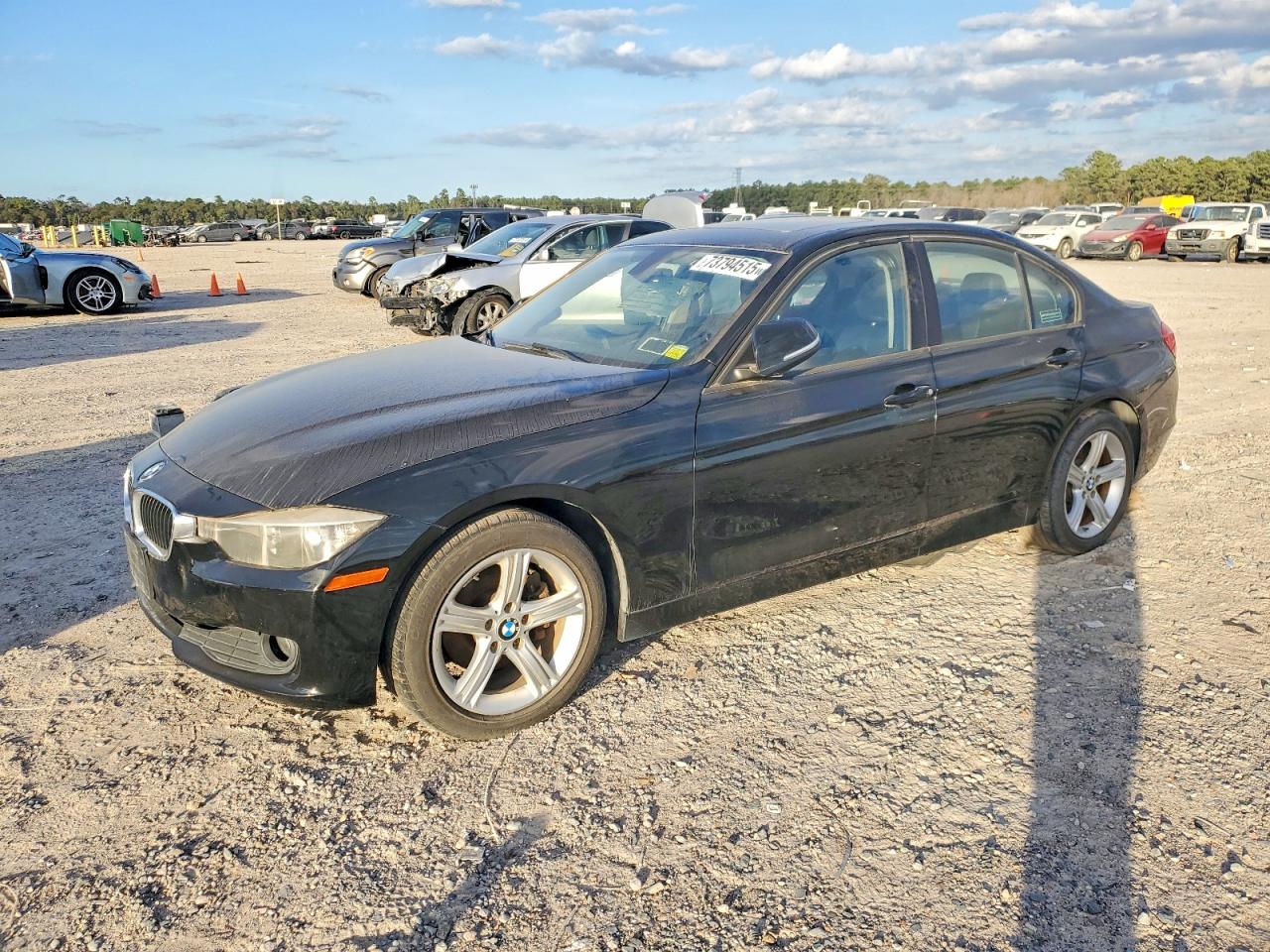 2014 BMW 3 Series 320i xDrive, VIN WBA3C3G56ENS67187 — Normal wear