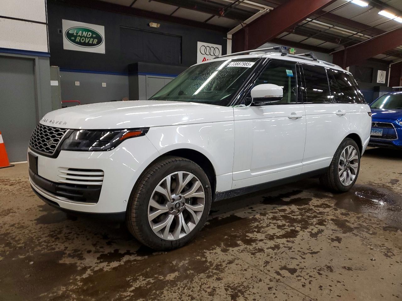 2019 Land Rover Range Rover HSE, VIN SALGS2SV1KA532005 — Minor dents and scratches
