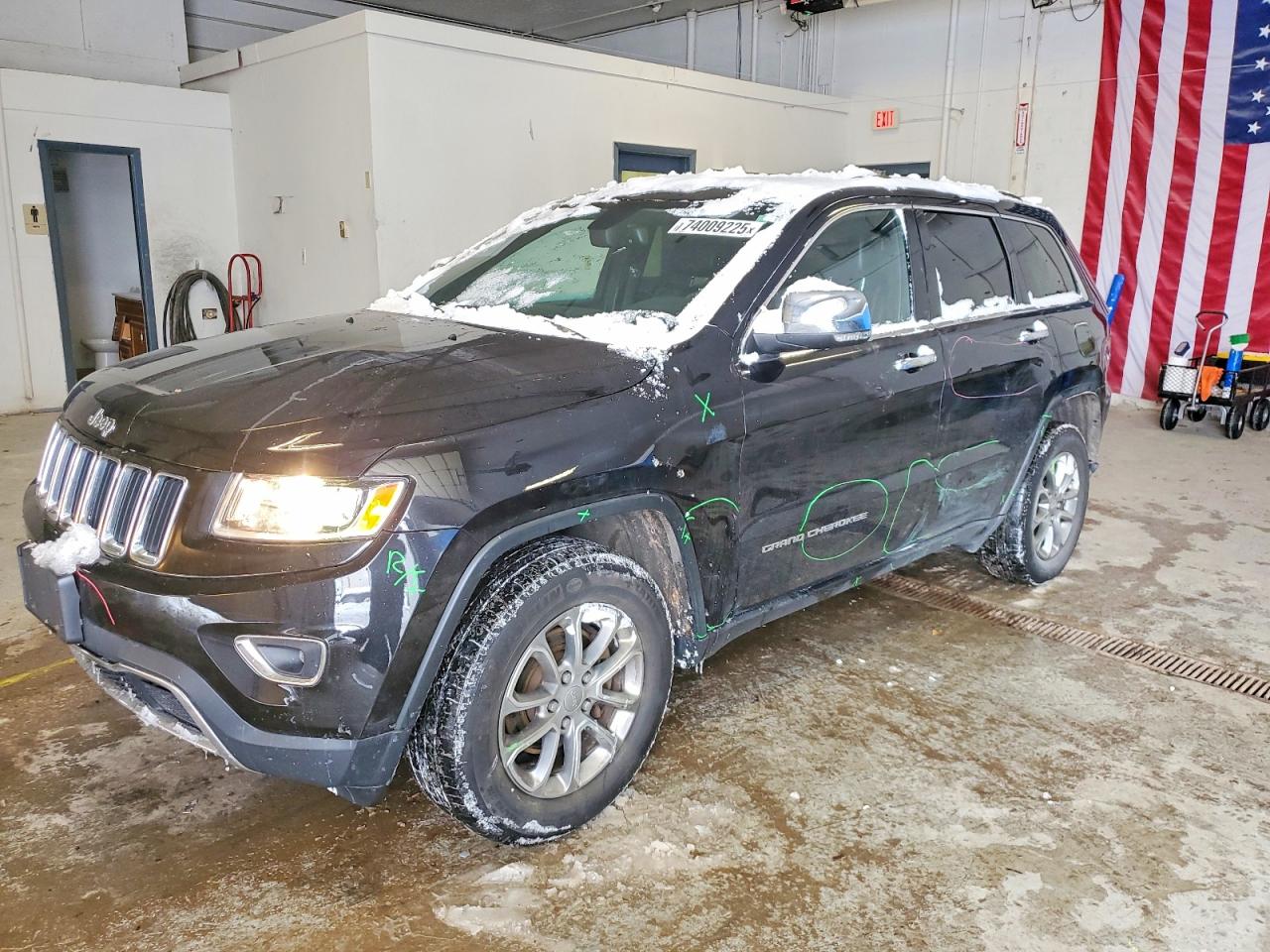 2015 Jeep Grand Cherokee Limited, VIN 1C4RJFBG3FC189994 — Minor dents and scratches