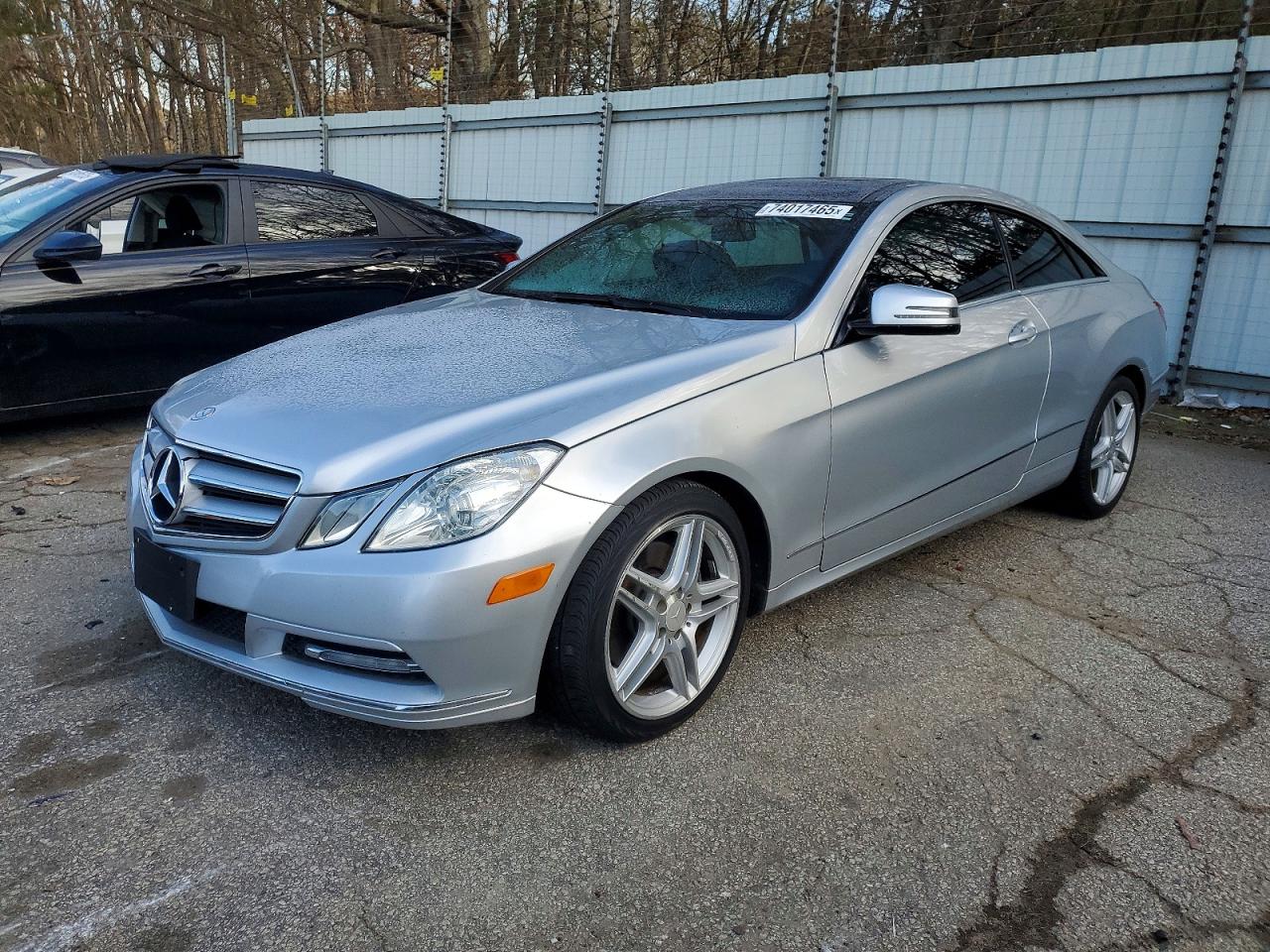 2012 Mercedes-Benz E 350, VIN WDDKJ5KB4CF167583 — Normal wear