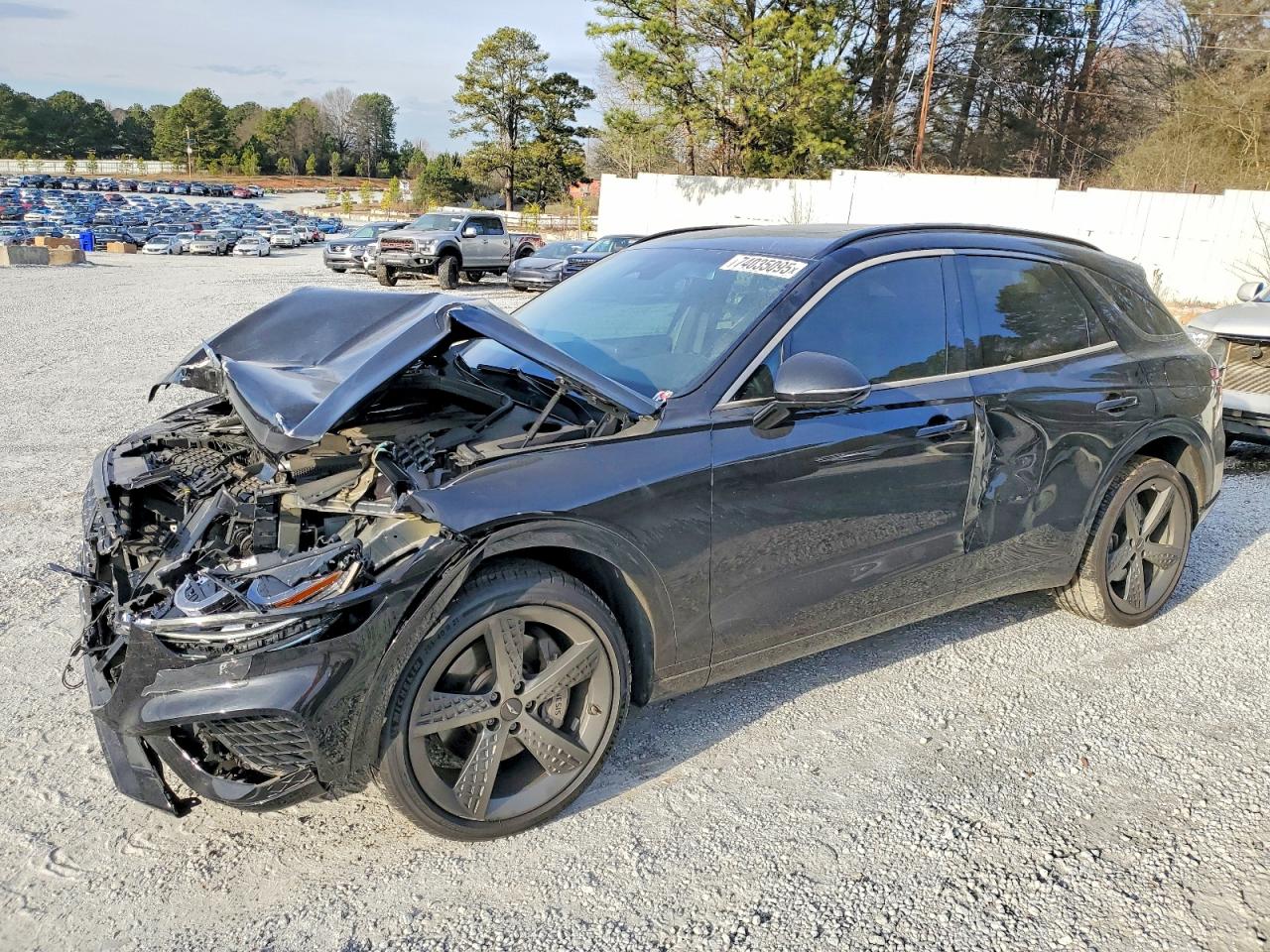 2024 Genesis GV70 2.5T, VIN 5NMMADTB2RH010285 — Front end