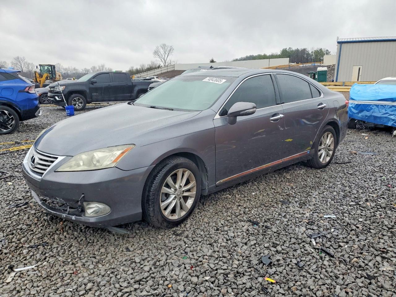 2012 Lexus ES 330, VIN JTHBK1EGXC2509437 — Перед