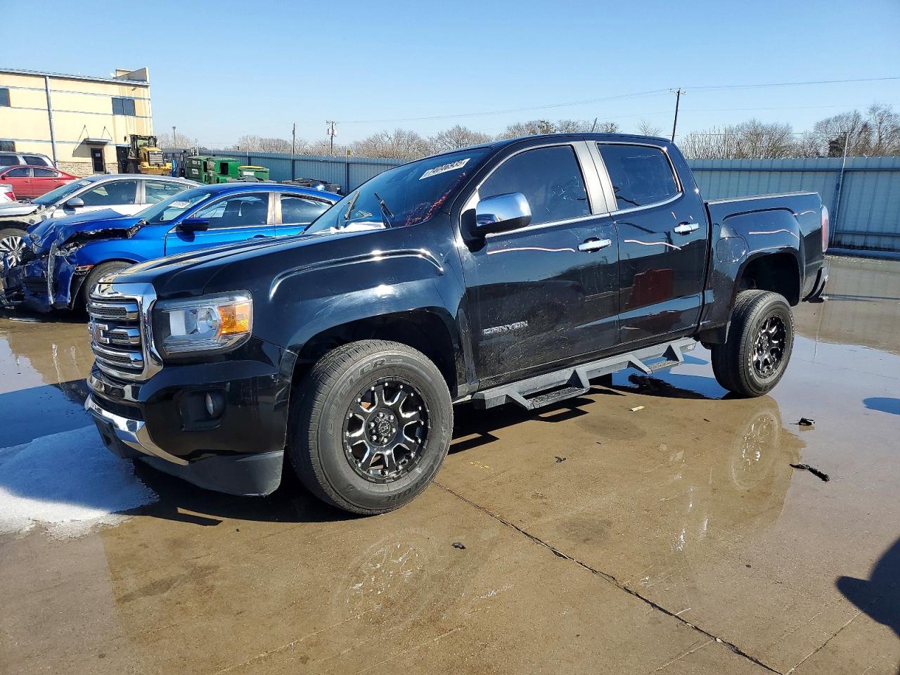 2015 GMC Canyon 2WD SLT, VIN 1GTG5CE30F1254847 — Front end