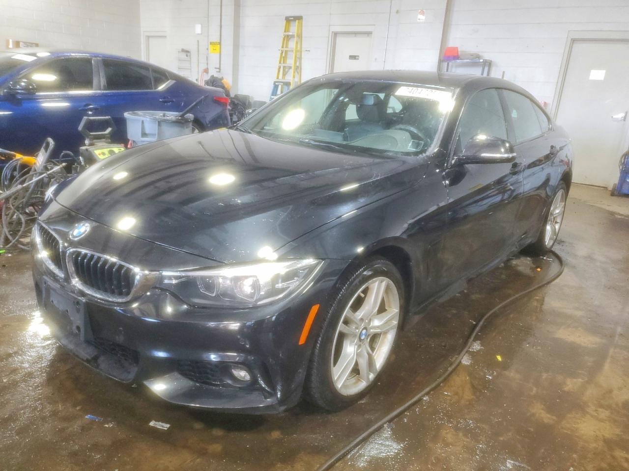 2019 BMW 4 Series 430i xDrive, VIN WBA4J3C52KBL07178 — Partial repair