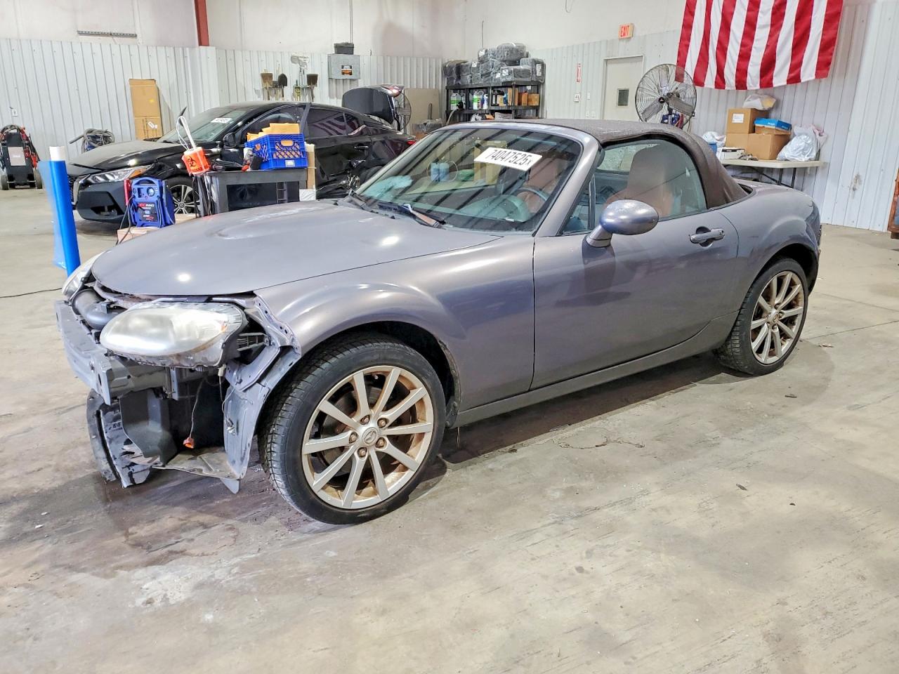 2006 Mazda MX-5 Miata Grand Touring, VIN JM1NC25F360108207 — Undercarriage