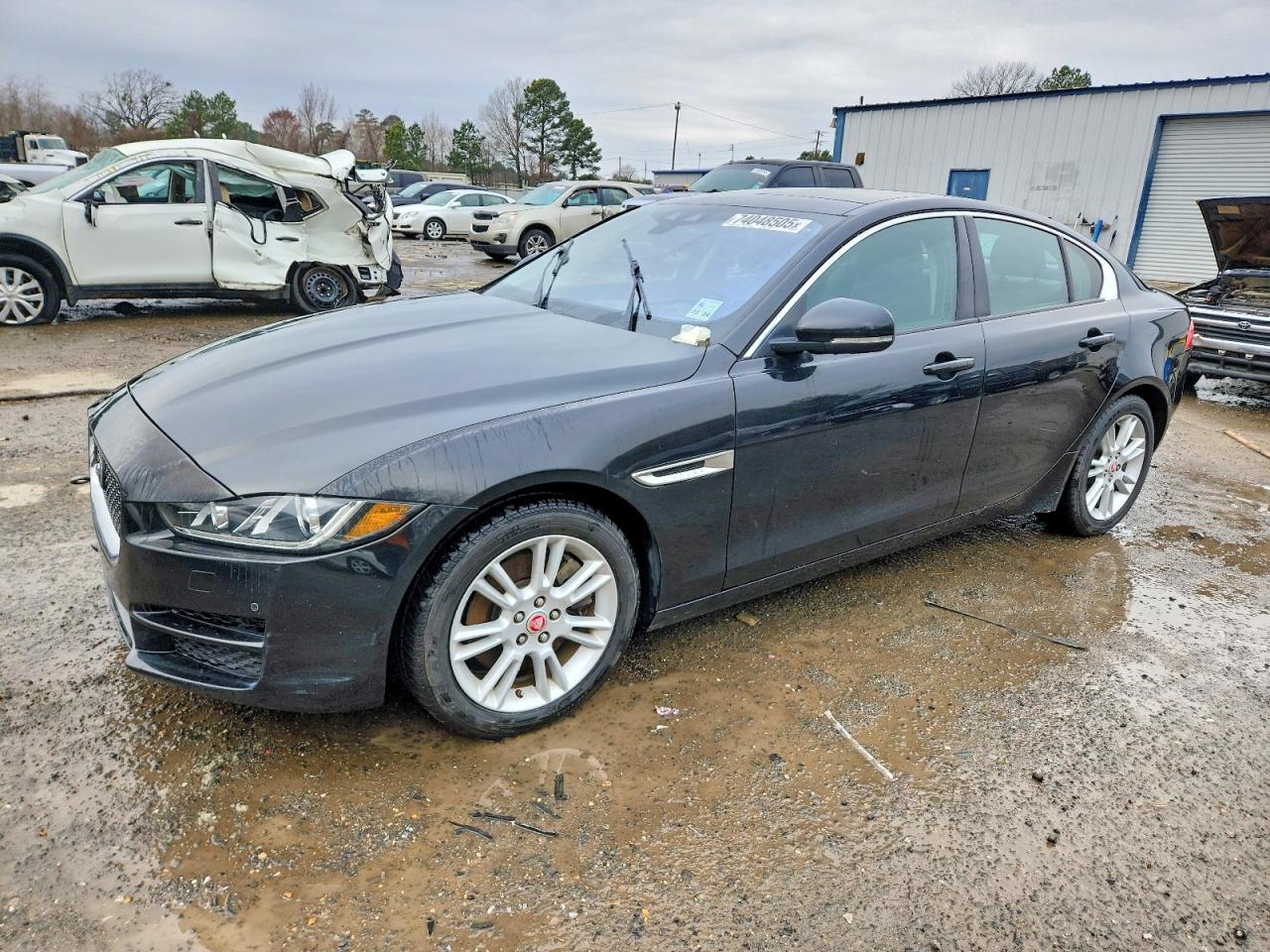 2017 Jaguar XE 25t Premium, VIN SAJAD4BG8HA958692 — Front end